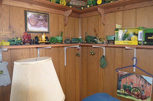 Property photo 126 - EQUIPMENT & PERSONAL PROPERTY AUCTION